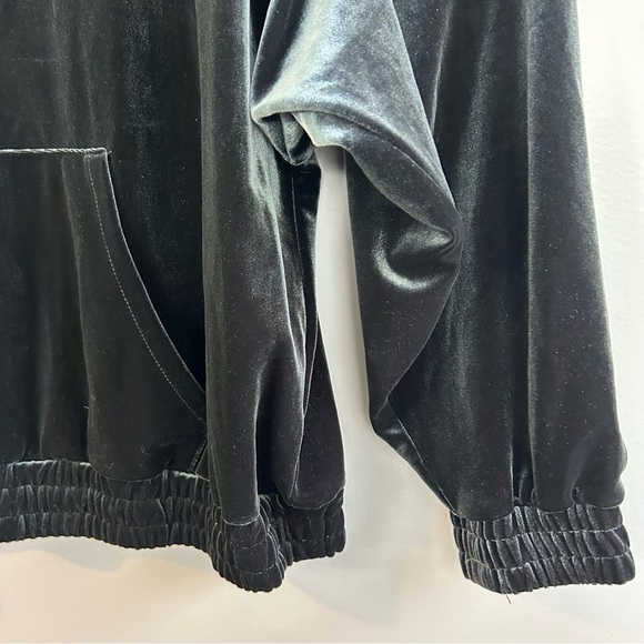 Zara Velvet/Velour Dark Emerald High Neck Track Jacket Pullover Size Med… - Picture 9 of 11